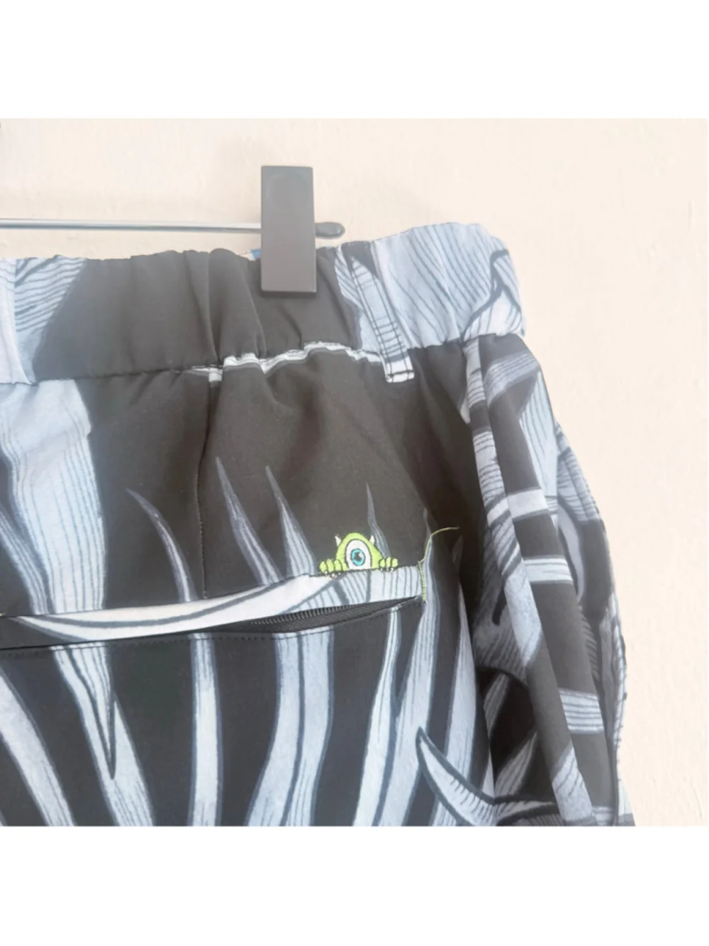 Men's Robert Graham Pixar Swim Trunks XL Black White Tropical Print